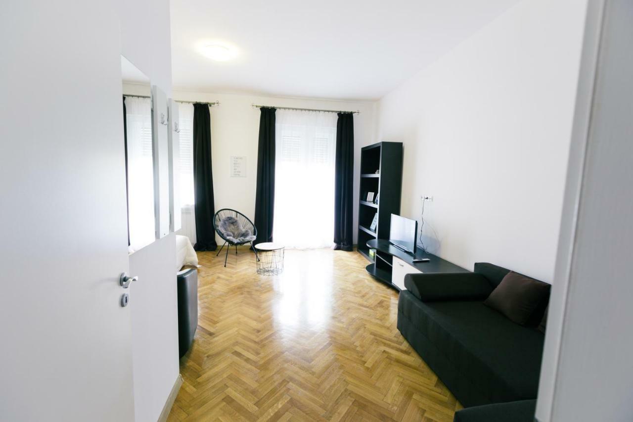 Street View Apartments Nagyszeben Kültér fotó